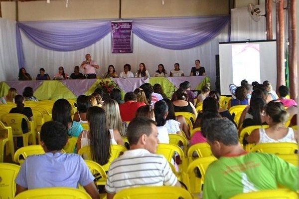 Conferência da Mulher em Colinas do Tocantins