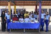 A arrecadação, fruto do esforço conjunto de alunos, professores e direção da escola, totalizou 2.917 produtos