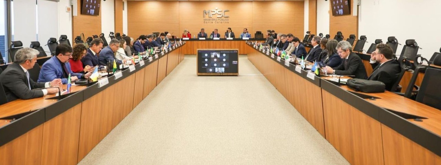Durante o evento, foi defendida a criação de uma pauta comum para fortalecer a atuação do Ministério Público e dar respostas mais eficazes à sociedade