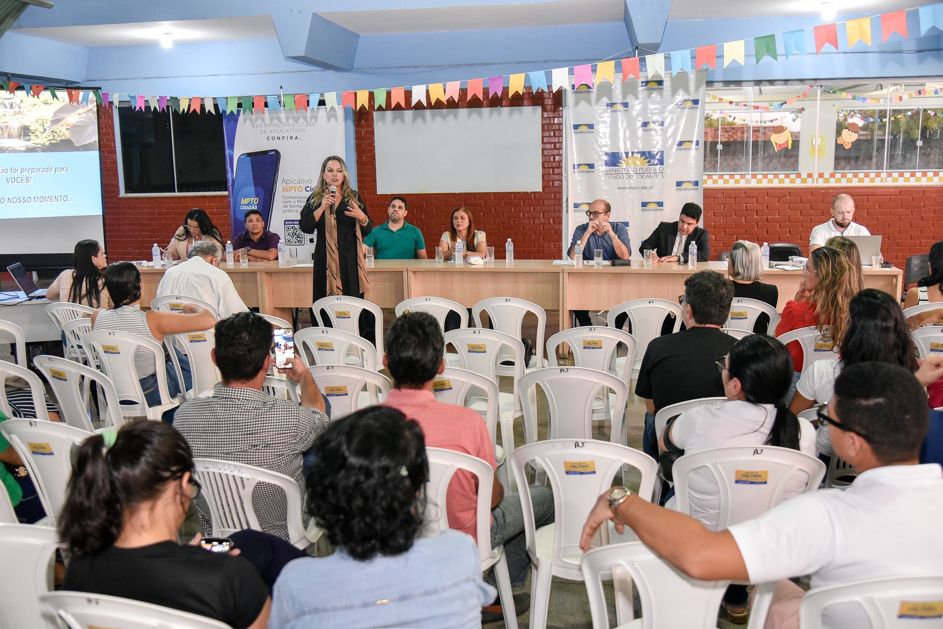 Palestra foi ministrada por pedagoga da Esmat