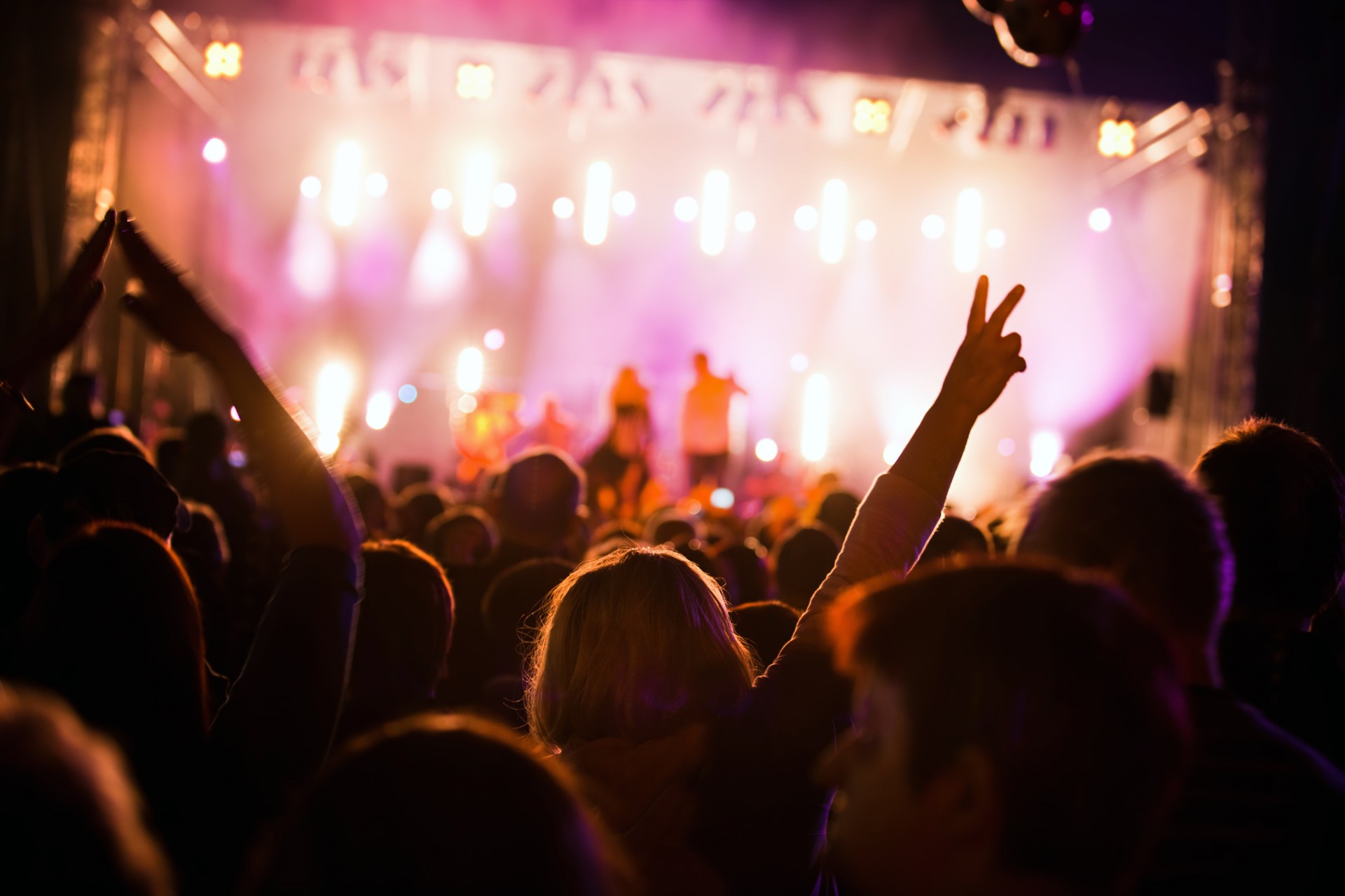 Denúncia anônima relatou a contratação de dois shows musicais realizados pela Prefeitura com recursos do Fundo Municipal de Saúde.