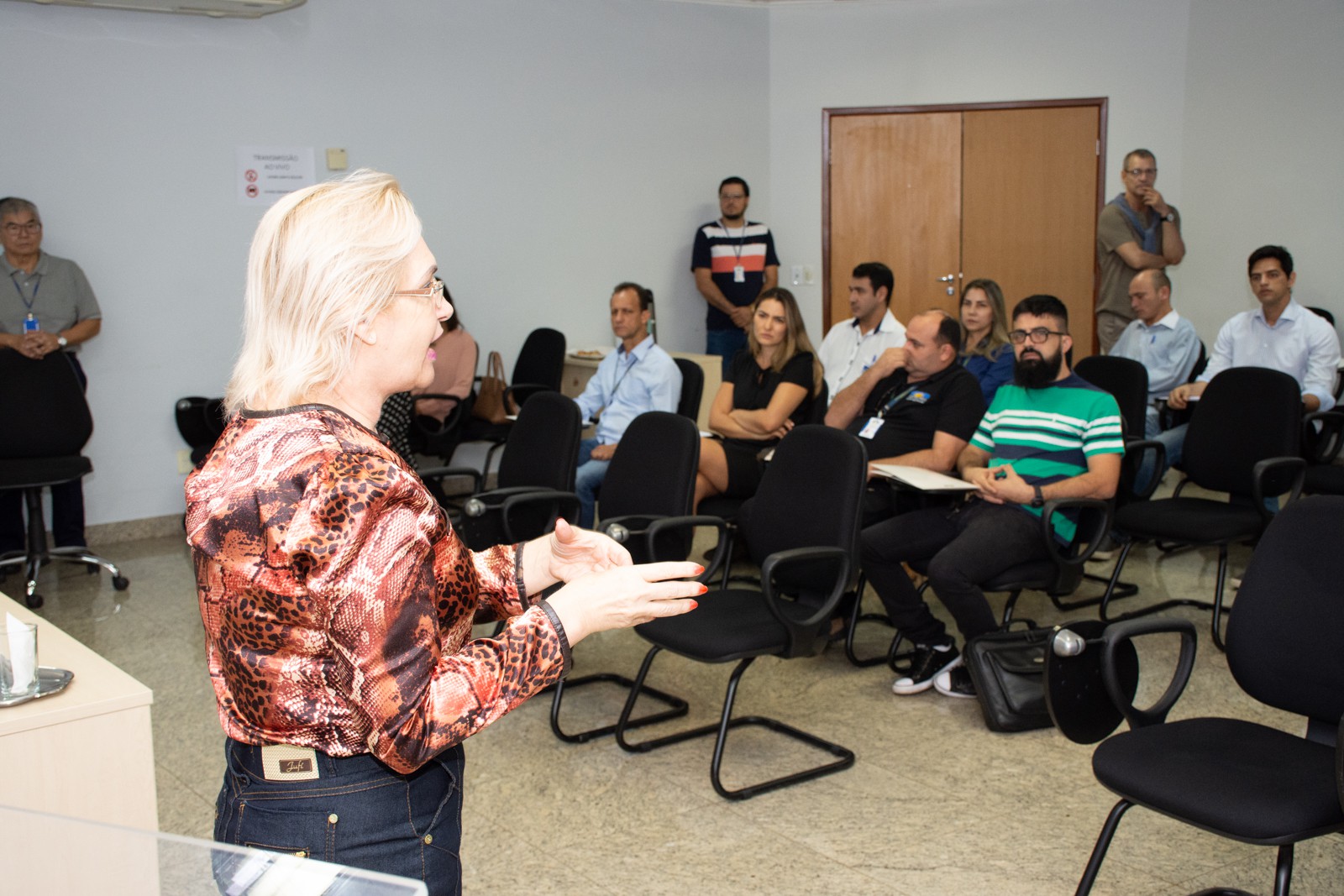 A capacitação foi realizada presencialmente, com carga horária de 7 horas