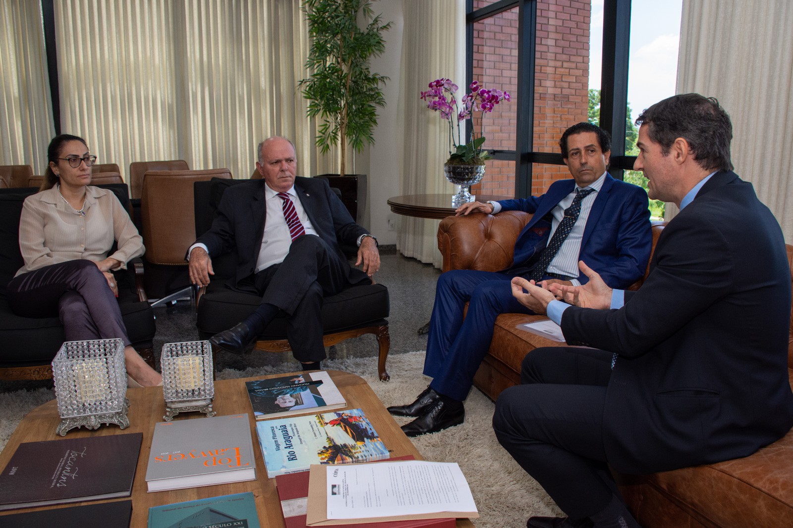 Reunião ocorreu na sede do Tribunal de Justiça (Foto: Ronaldo Mitt)