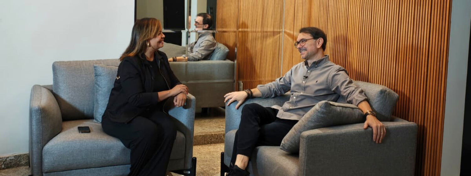 Entrevista com o psicólogo Rossandro Klinjey