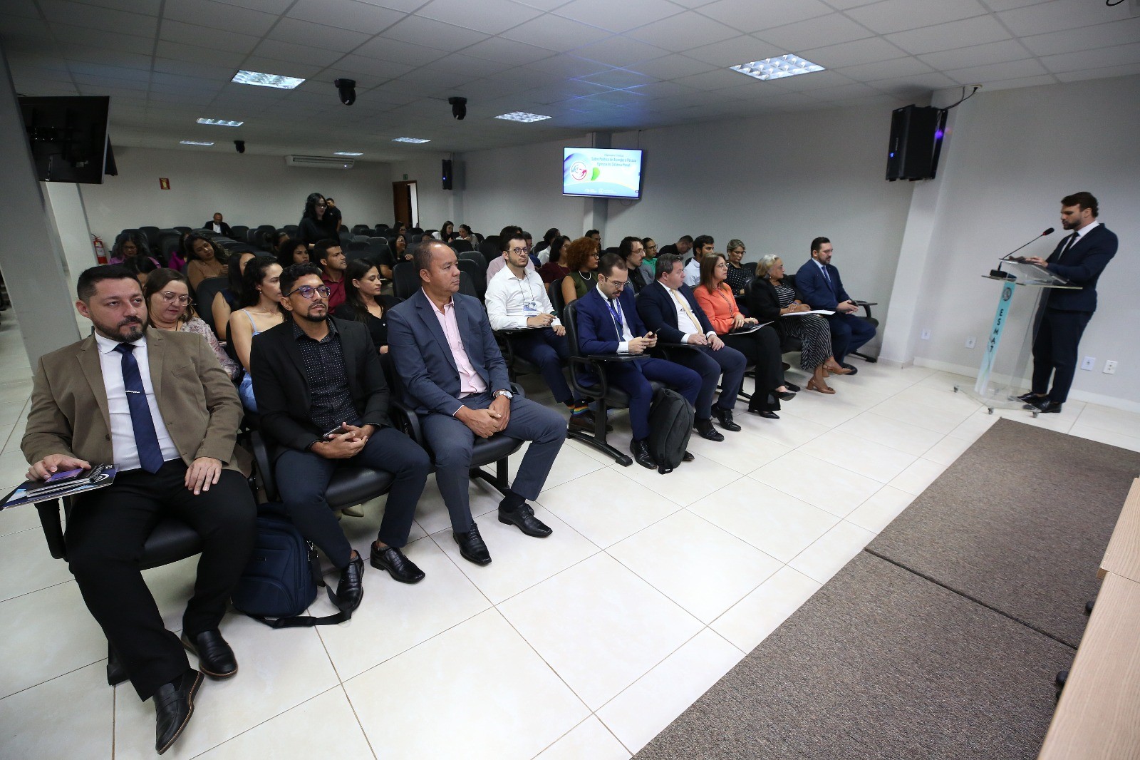 O MPTO foi representado pelo promotor de Justiça Rodrigo de Souza.