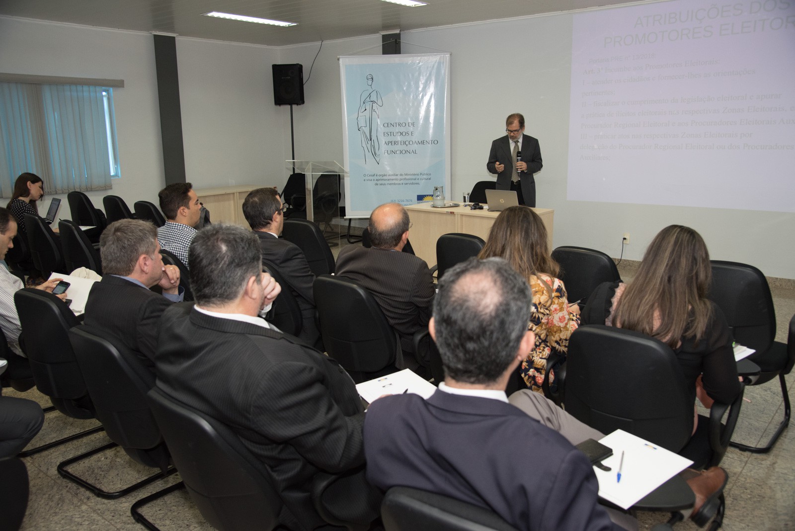 Curso acontece na sede do MPE