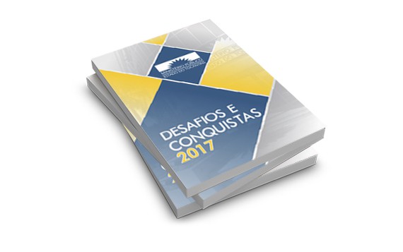 O relatório foi elaborado de forma coletiva pelos integrantes da Instituição