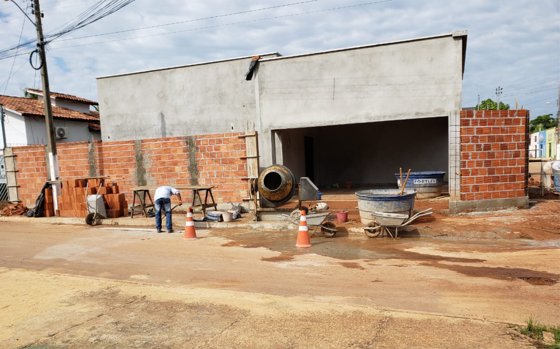 Obra em Araguacema contra-se em fase adiantada