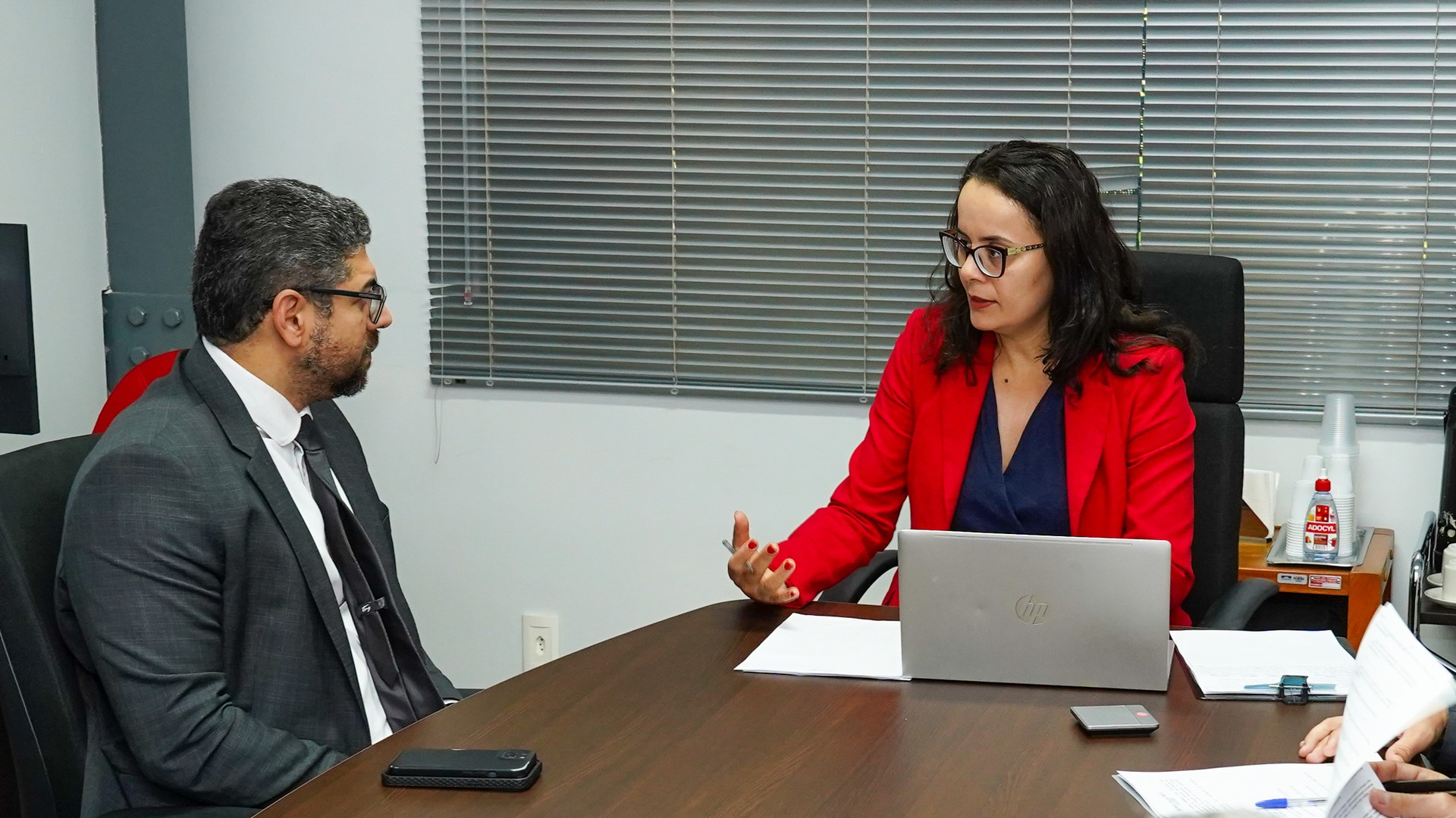 Encontro aponta sobrecarga da delegacia especializada e necessidade de fortalecer a rede de atuação diante do alarmante número de um desaparecimento a cada dois dias em Palmas