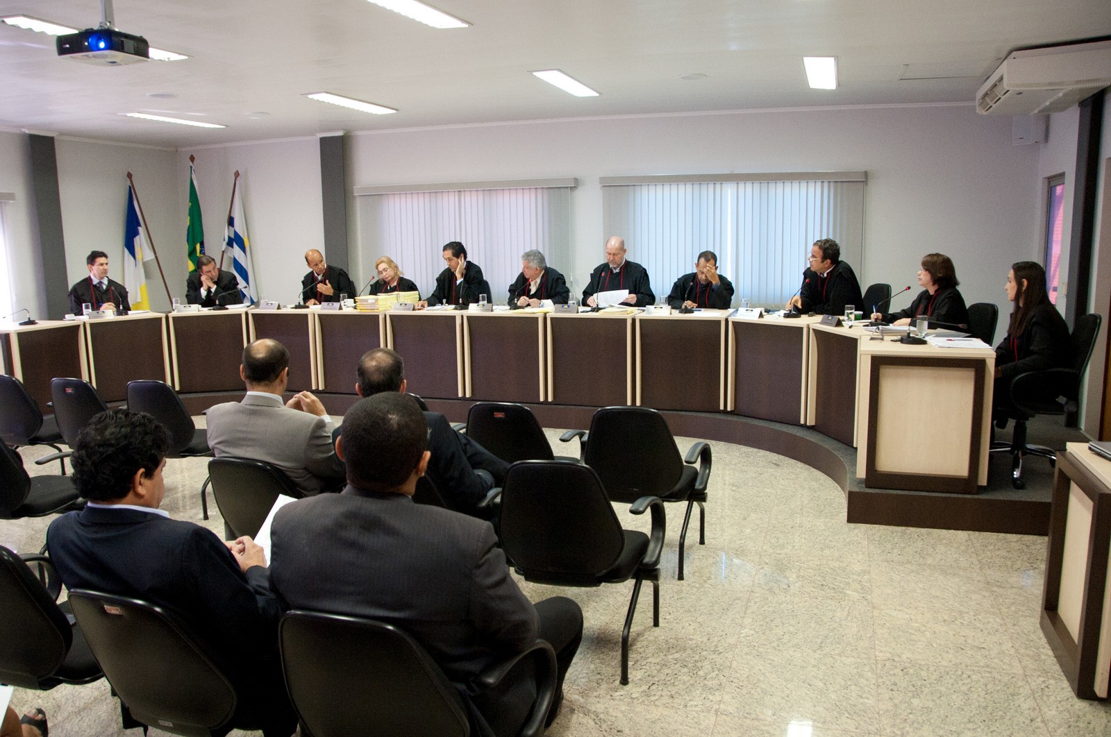 A pauta foi extensa