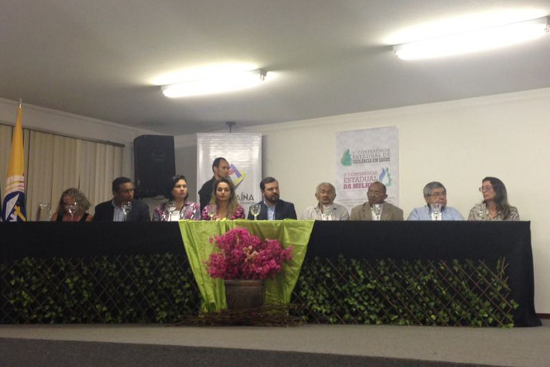 Mesa de abertura do evento contou com a participação da Promotora de Justiça Araína Cesárea D\'Alessandro