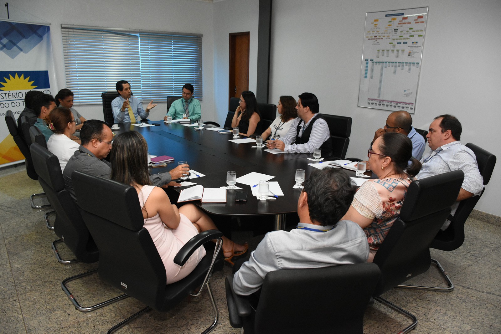 PGJ realiza reunião de trabalho