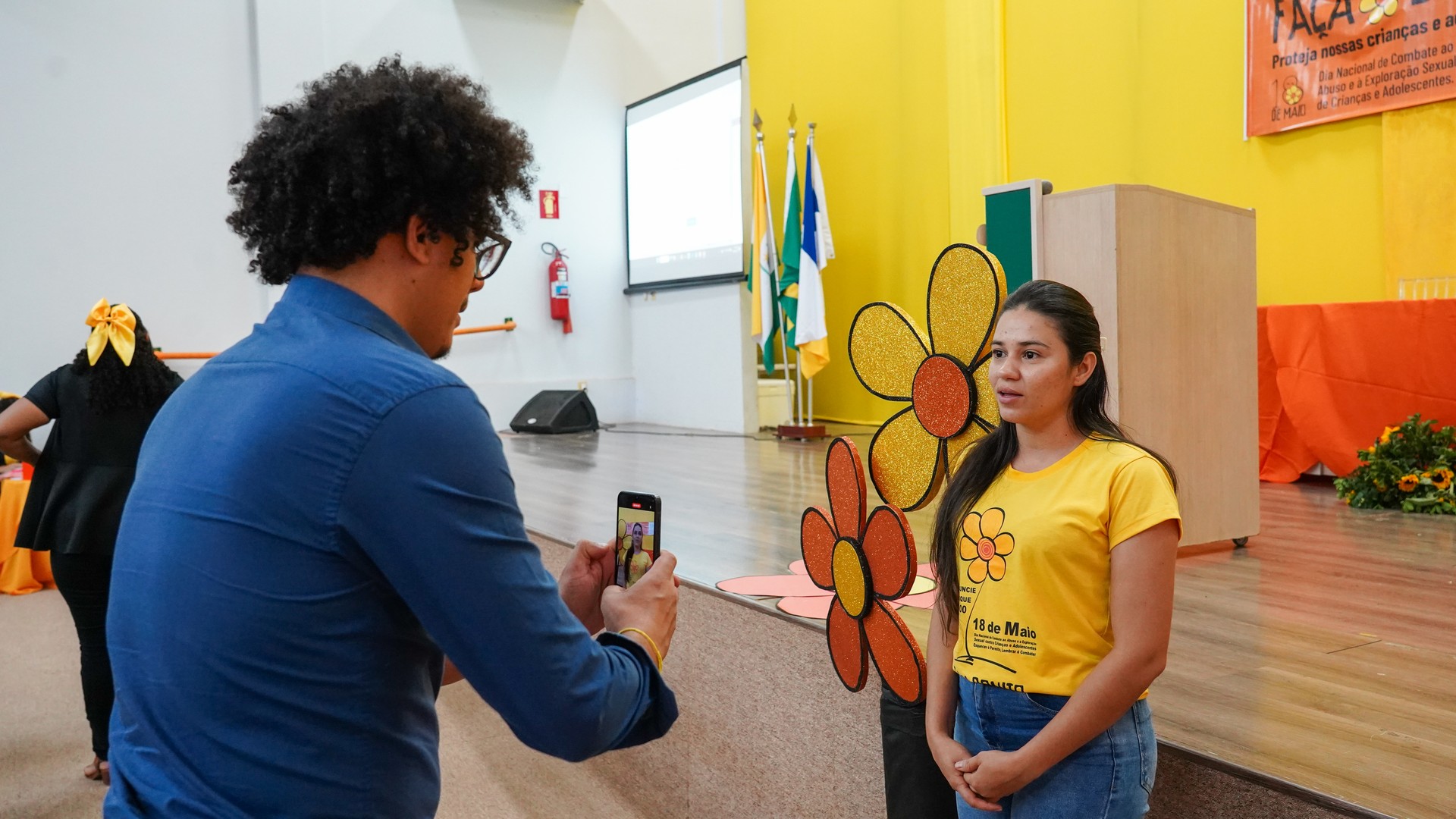 Conselheira tutelar Aline de Oliveira Rodrigues, da cidade de Colmeia, prestou depoimento sobre a iniciativa