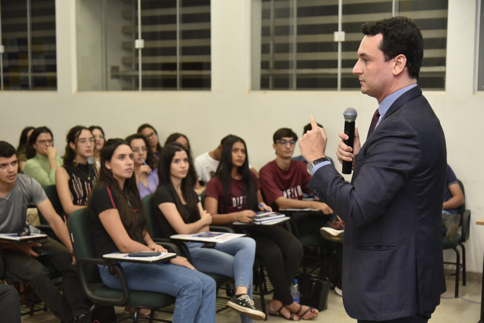 Palestra teve como público-alvo acadêmicos do curso de Direito