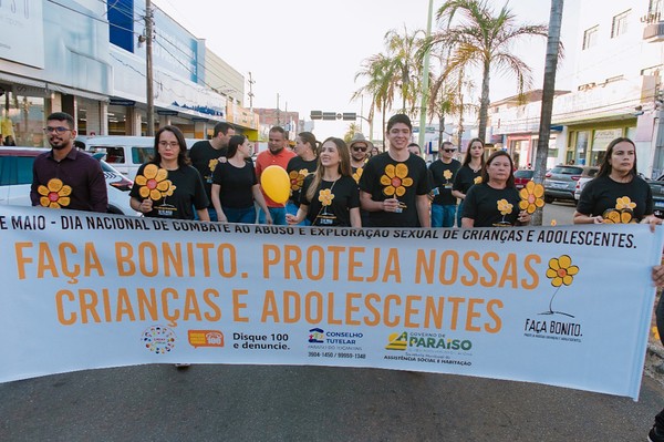 Caminhada ocorreu no período da tarde