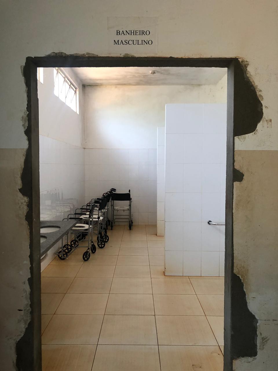 Vistoria foi motivada por uma denúncia anônima, que apontava que os idosos vêm sendo negligenciados.