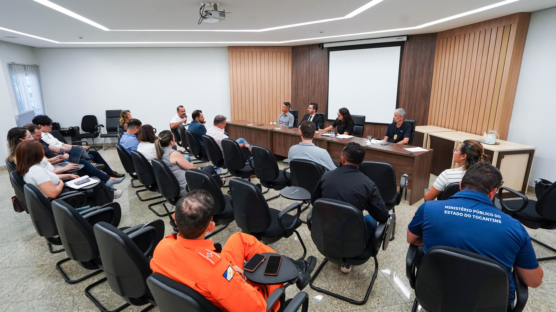 Novo encontro foi agendado para o dia 15 de setembro a fim de dar continuidade nas tratativas