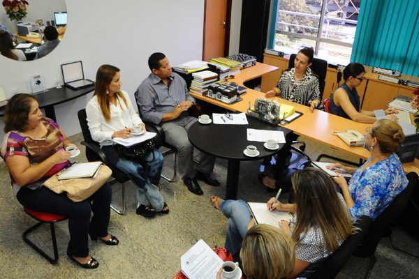 O encontro reuniu diretores da sesau