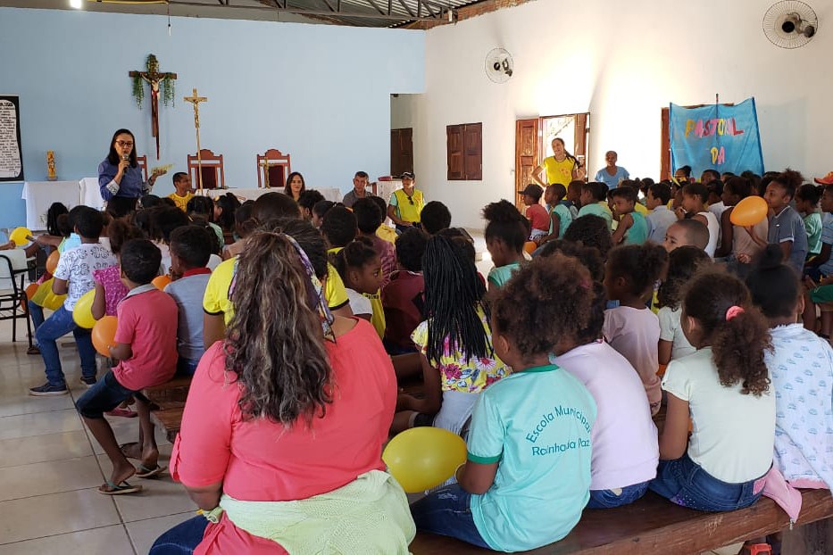 Além dos alunos, comunidade do Povoado Bom Jesus também prestigiou o evento