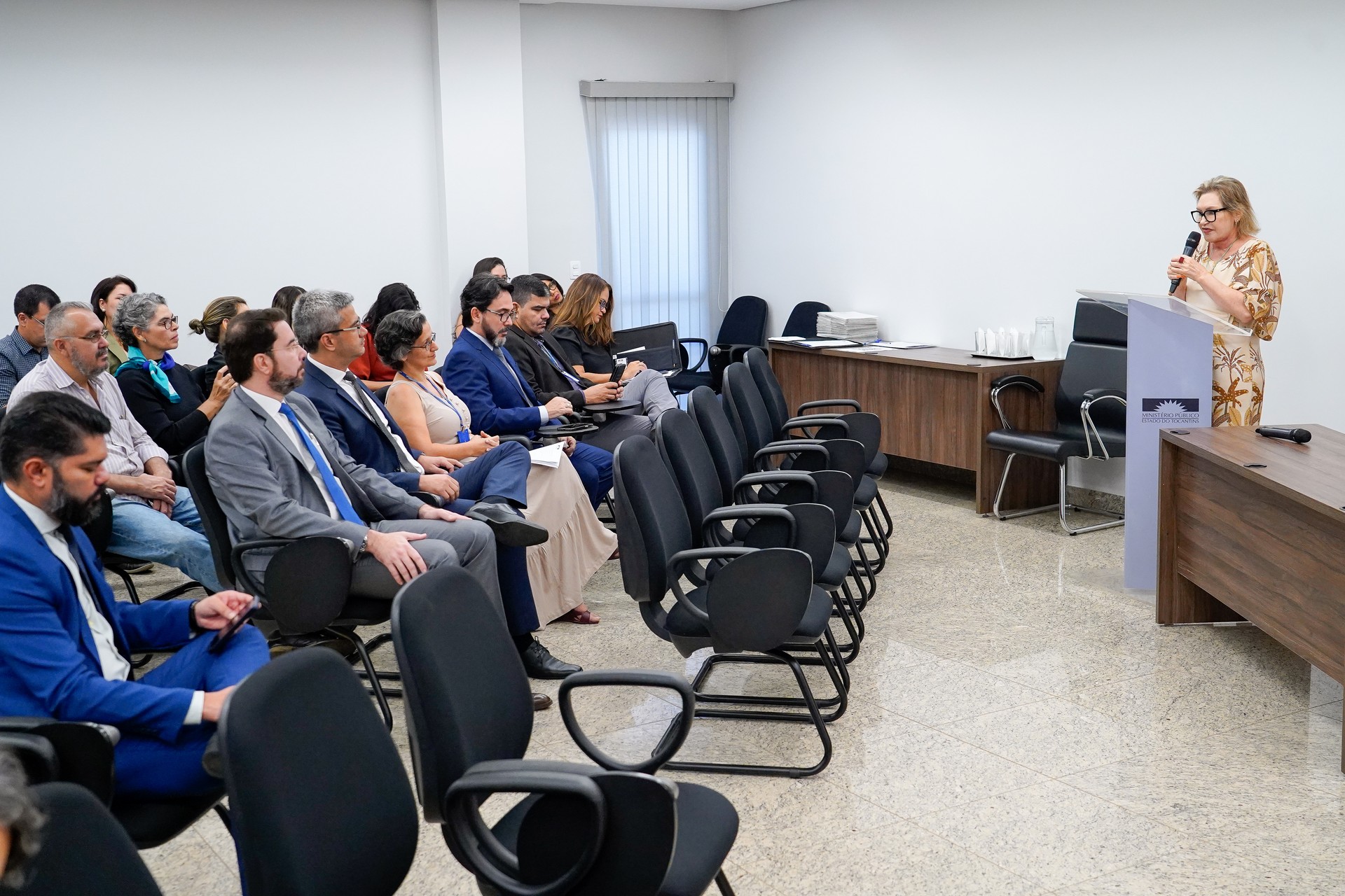 a diretora-geral do Cesaf/ESMP, procuradora de Justiça Vera Nilva Álvares Rocha Lira.