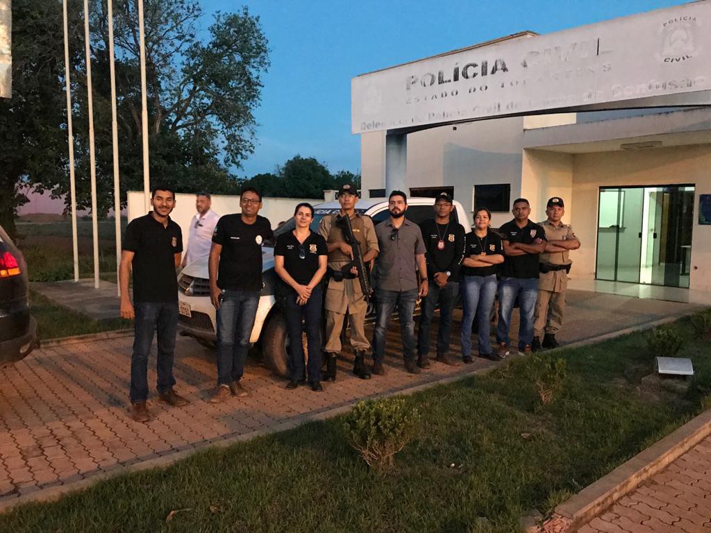 Representantes das entidades que participaram da reconstituição