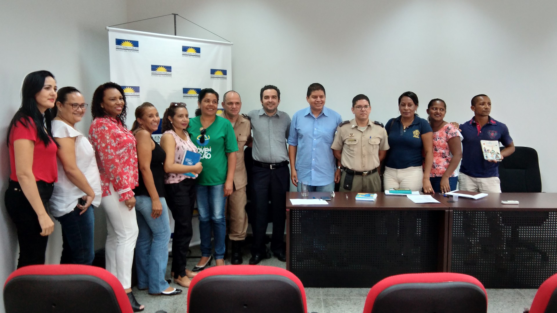 Os representantes das instituições pautaram temáticas próprias da comunidade escolar,