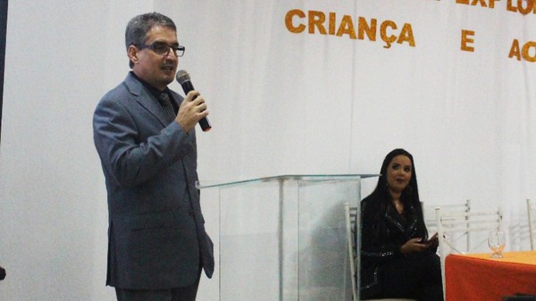 O promotor de Justiça ministrou palestra sobre os aspectos legais do ECA em matéria de proteção à criança e ao adolescente