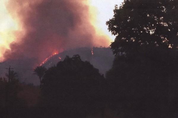 Imagem do incêndio ocorrido em setembro de 2015