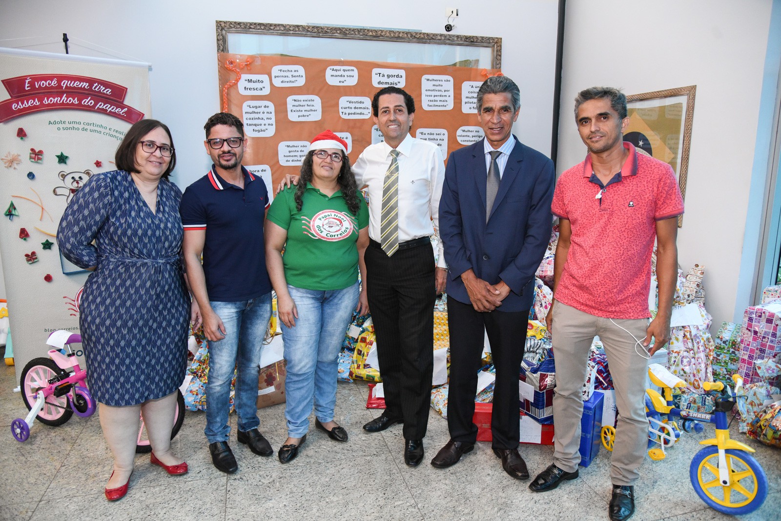 Equipe do MPE e dos Correios envolvidas na Campanha