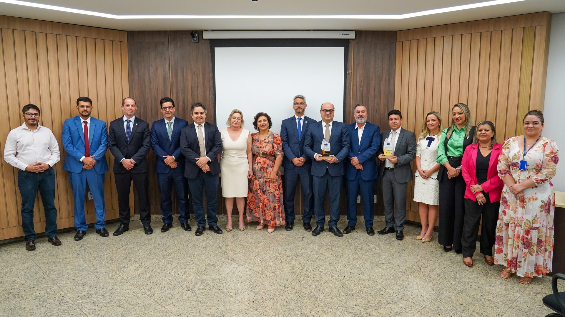 Autoridades prestigiaram a cerimônia de premiação do Prêmio Cesaf-Escola 2024