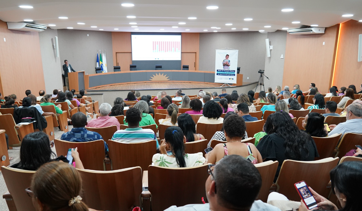 No período da tarde, a programação contou com a apresentação do diagnóstico sobre a aprendizagem dos estudantes da rede pública de ensino, elaborado pela Rede ColaborAção Tocantins (RCT).