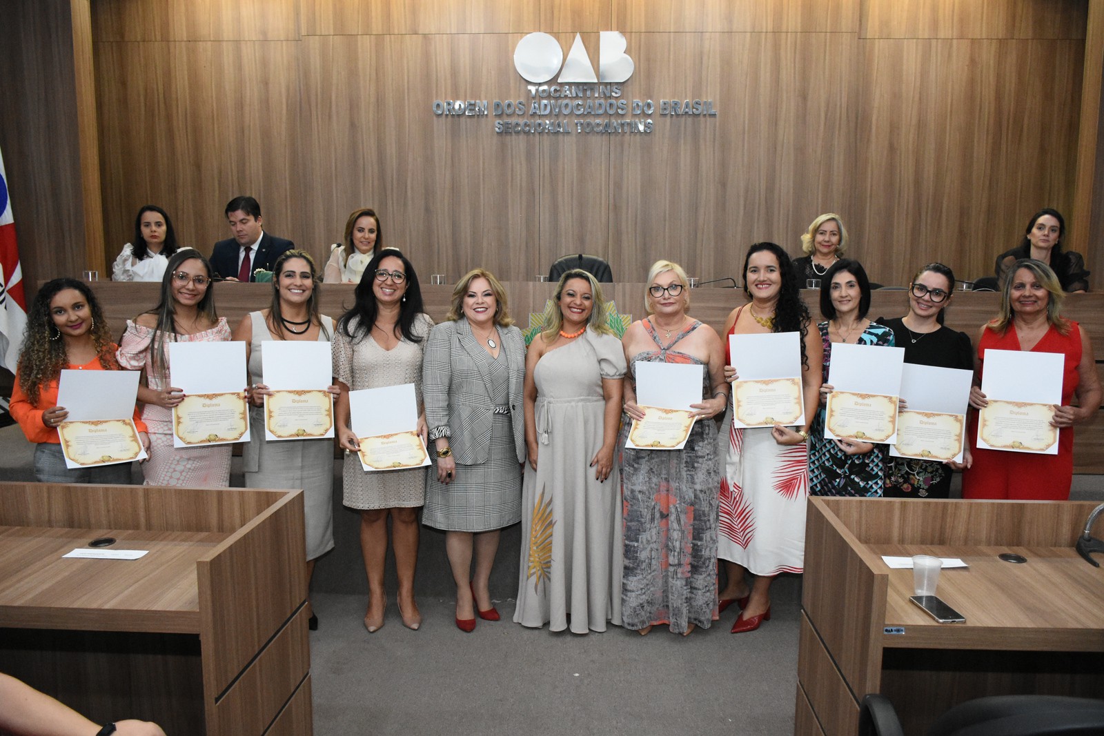 Mulheres de carreiras jurídicas tomam posse na ABMCJ, seccional Tocantins.