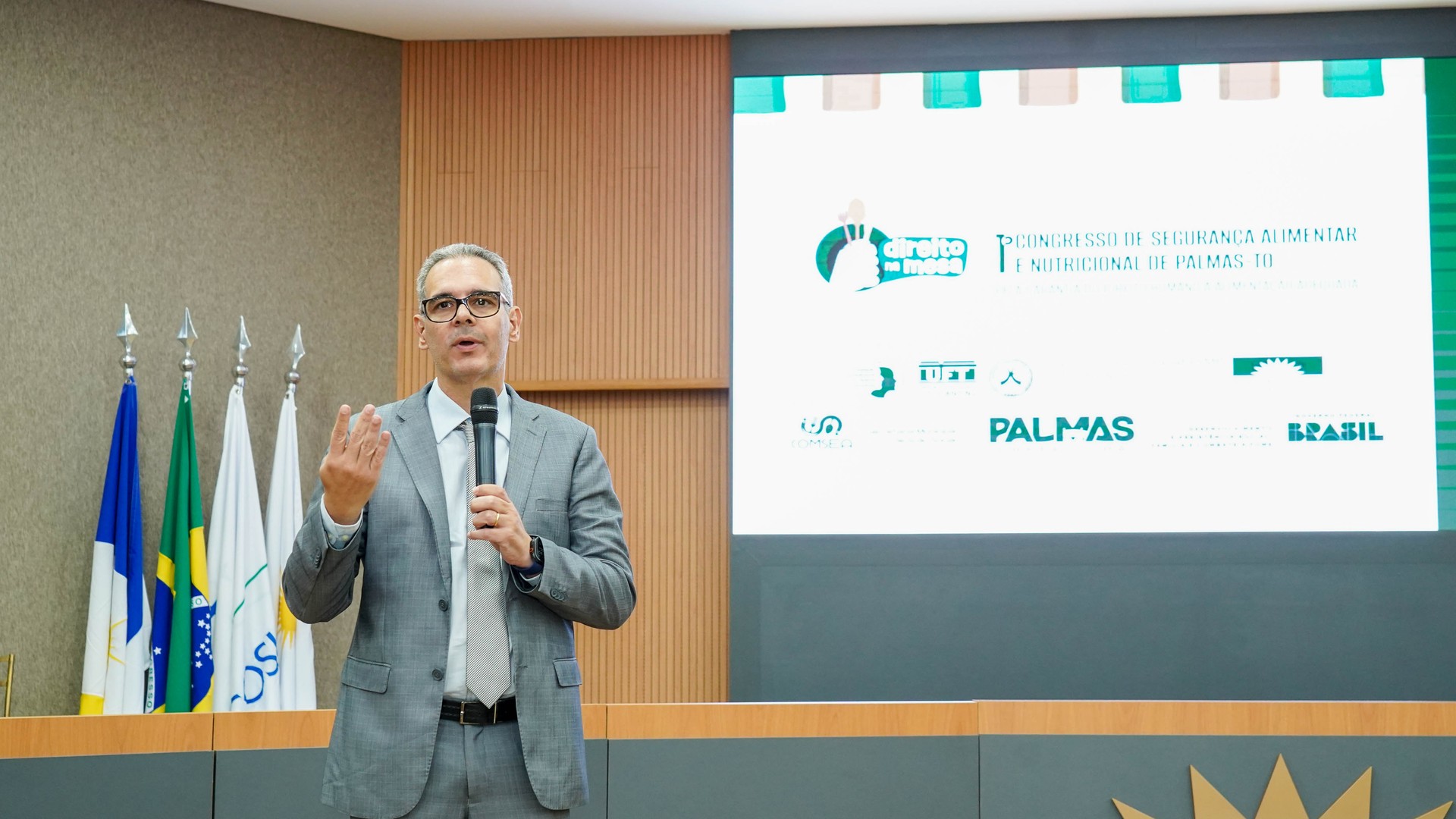 O promotor de Justiça Paulo Alexandre Rodrigues de Siqueira reforçou a ideia de que a crise alimentar e a proteção ambiental são indissociáveis