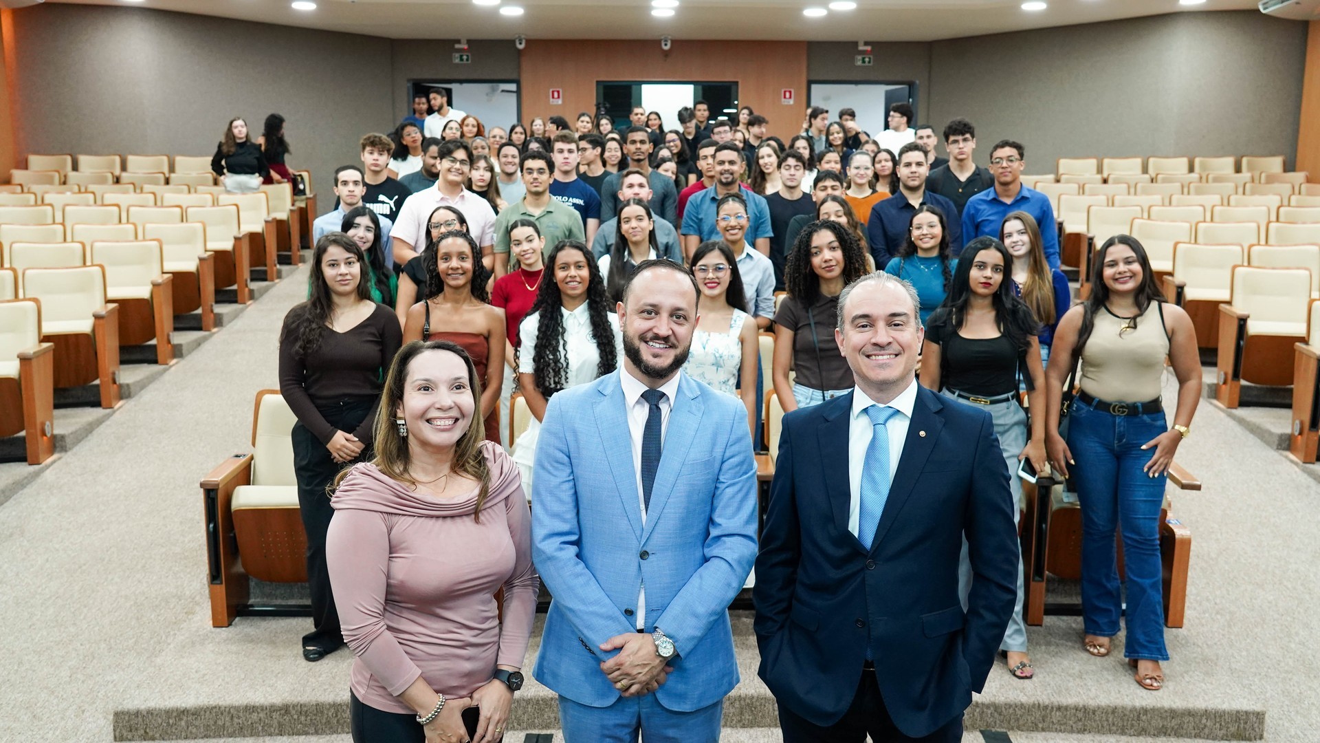 Participaram cerca de 120 acadêmicos do primeiro período de Direito da Unitins e da UniCatólica