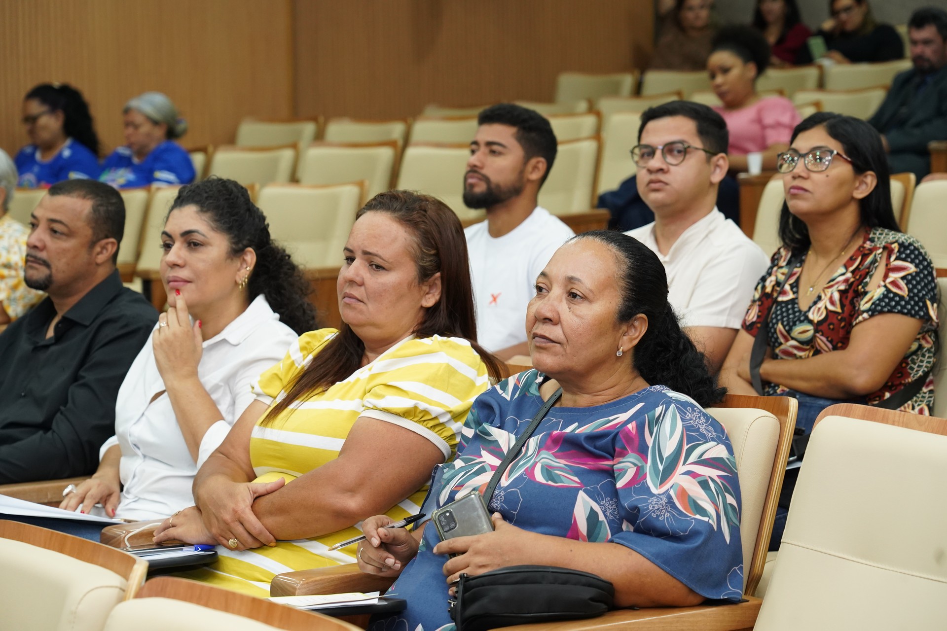 O seminário segue até terça-feira, 18.