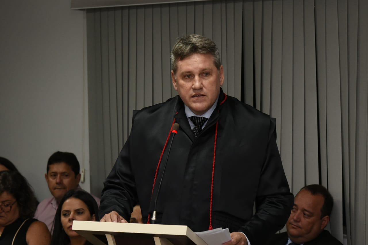 Procurador Moaciar Camargo