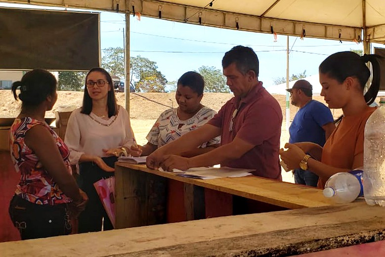 Promotora Janete Intigar participa da campanha