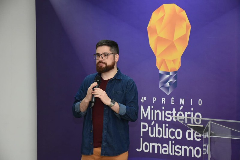 Jornalista e criador do portal Casa das Focas, Emílio Coutinho