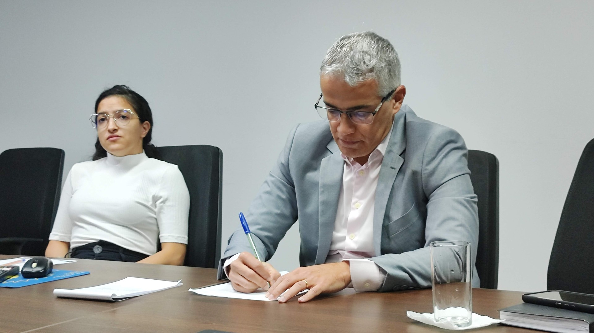 Ação conjunta entre as instituições visa desburocratizar a aplicação de acordos de não persecução penal e garantir solução completa para os casos de furto de energia