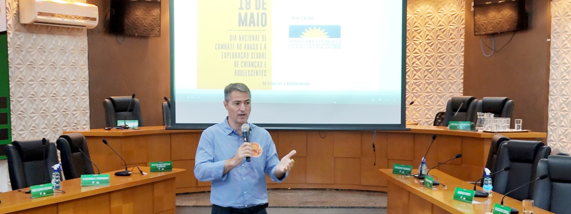 O coordenador do Caopije, promotor de Justiça Sidney Fiori Júnior, palestrou no evento