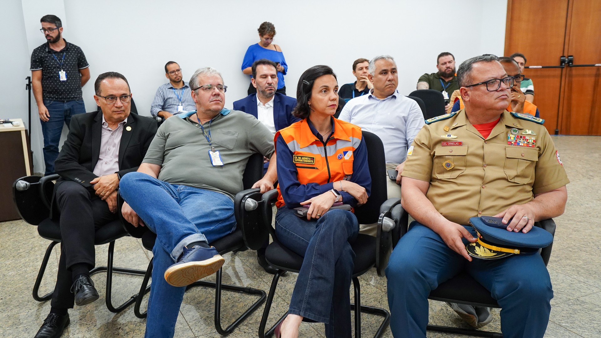 Integrantes de diversas instituições participaram do lançamento do Contra Fogo