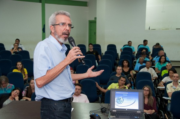 Fernando Bartholo fala sobre as experiências da UFG