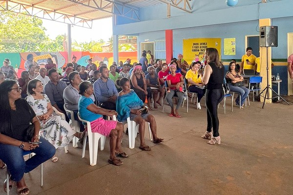 Promotora fala dos canais de acesso ao MPTO para a comunidade