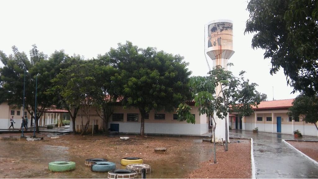 Escola fica na zona rural de Couto Magalhães