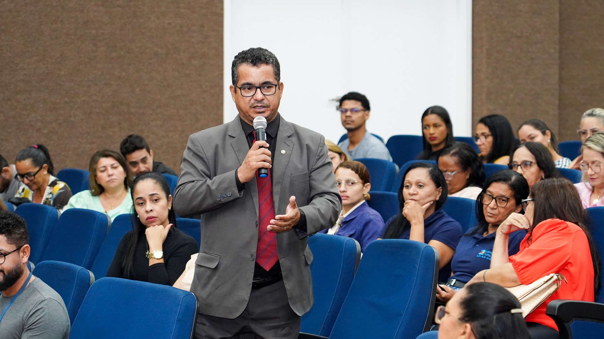 Palestra Rede de Atendimento Criança Adolescente Vítima ou Testemunha de Violência