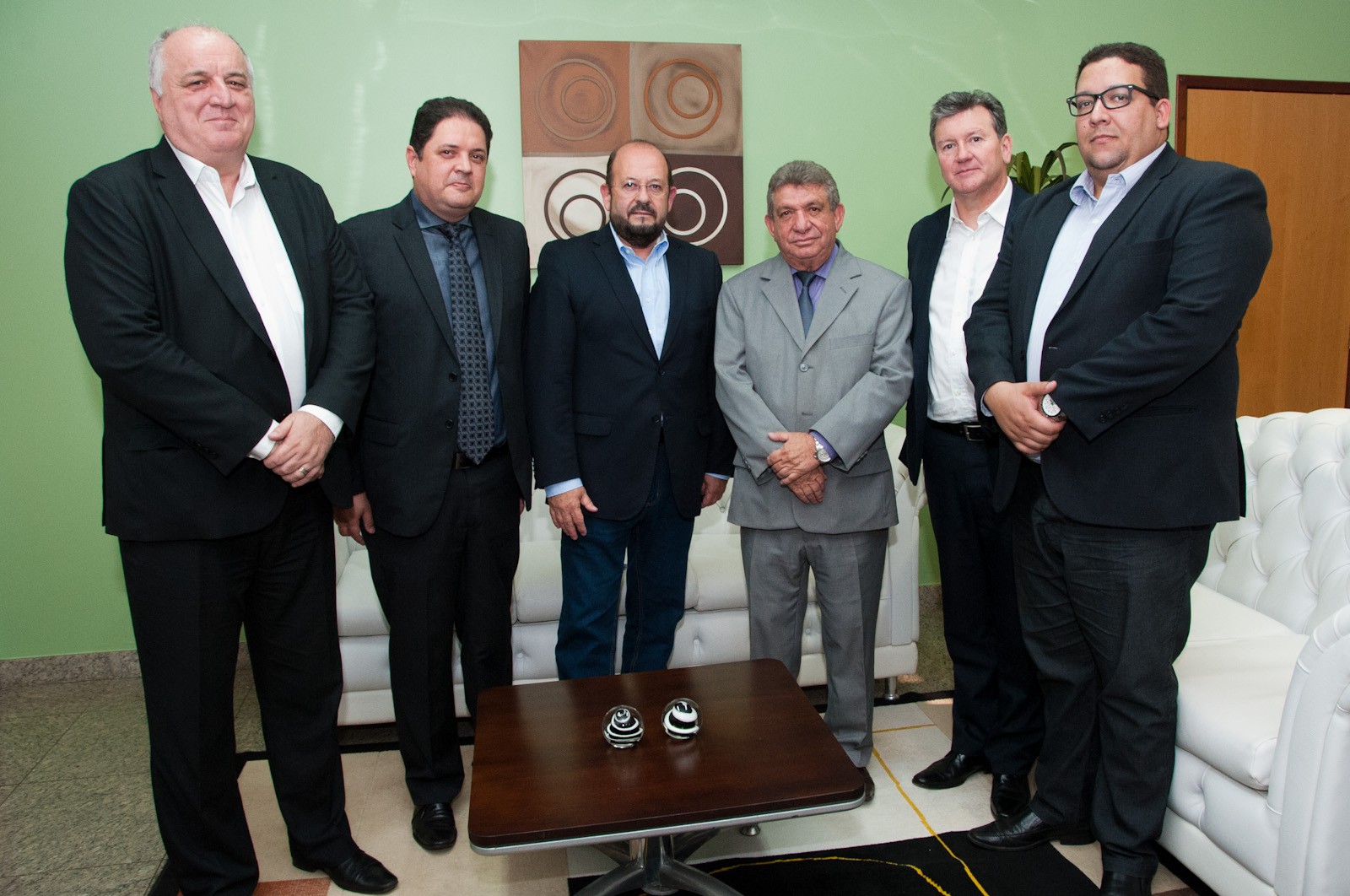 Reunião ocorreu na tarde desta terça-feira, 30