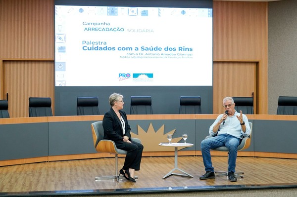 A palestra foi direcionada a integrantes do Ministério Público, docentes e discentes de cursos na área de saúde.