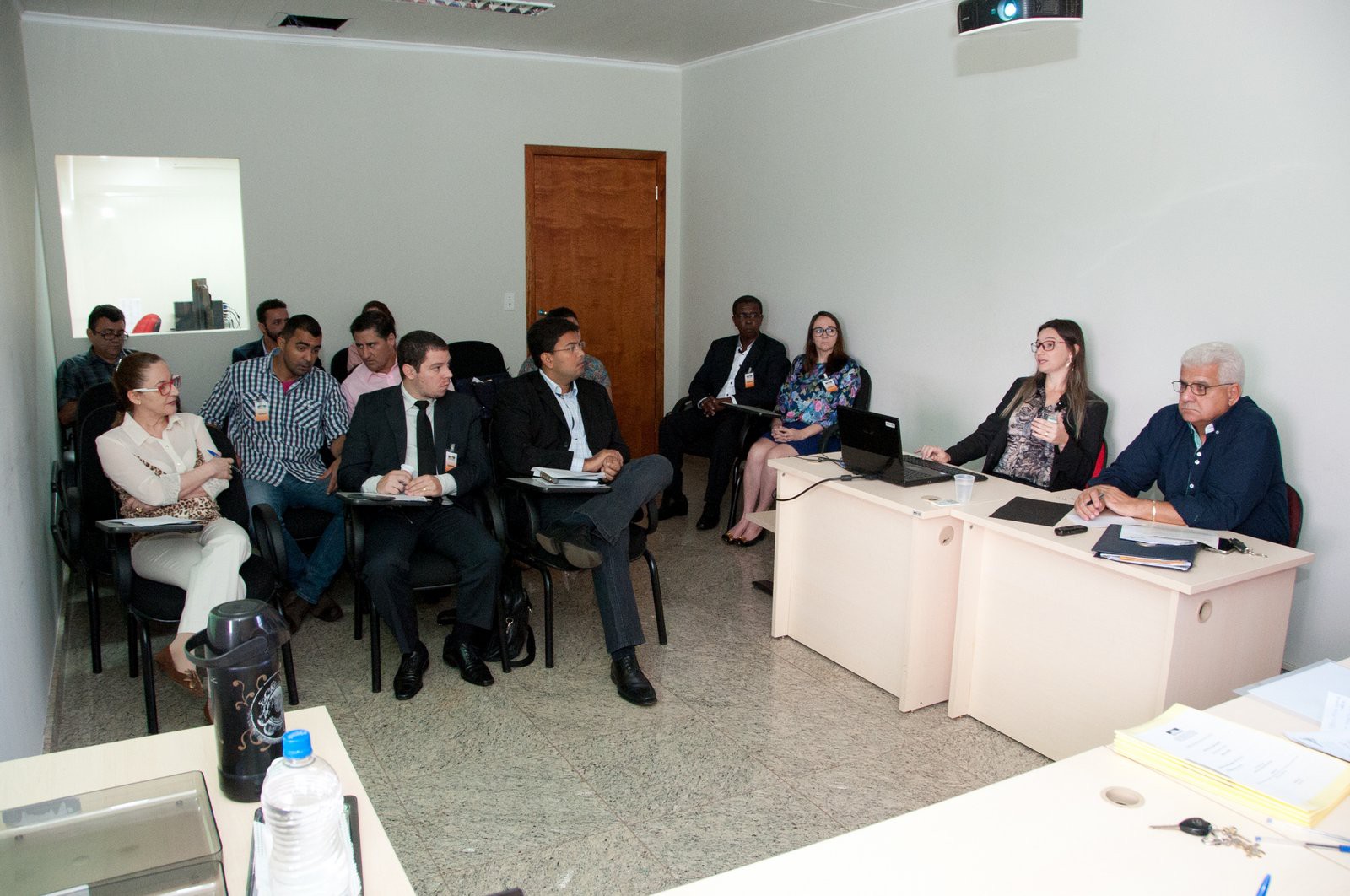Diversas instituições ligada ao sistema do consumidor compareceu