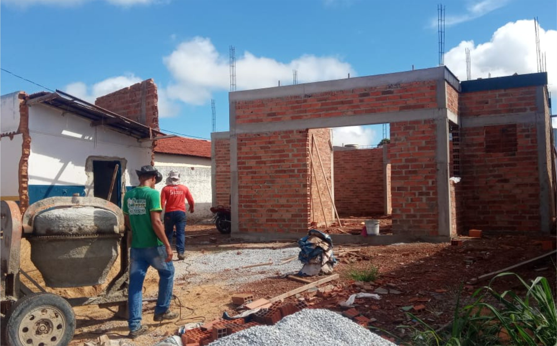 Registro da obra em Araguaçu