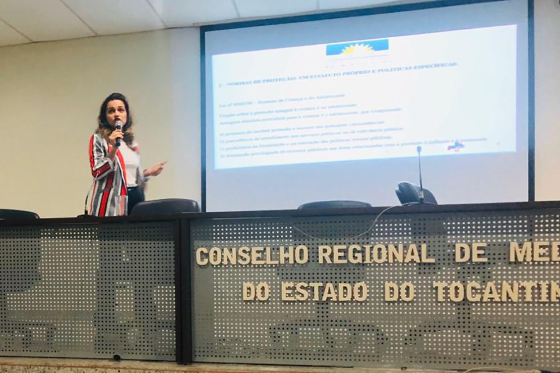 Promotora fala sobre o direito de crianças e adolescentes à  saúde